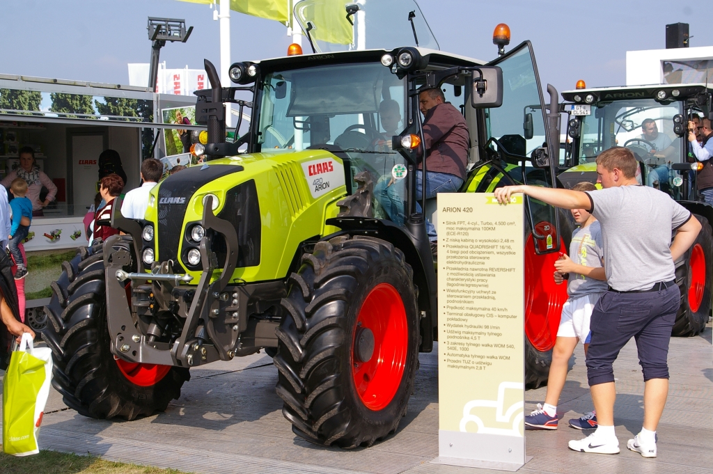 Ciągnik Claas – AGROSHOW Bednary 2014